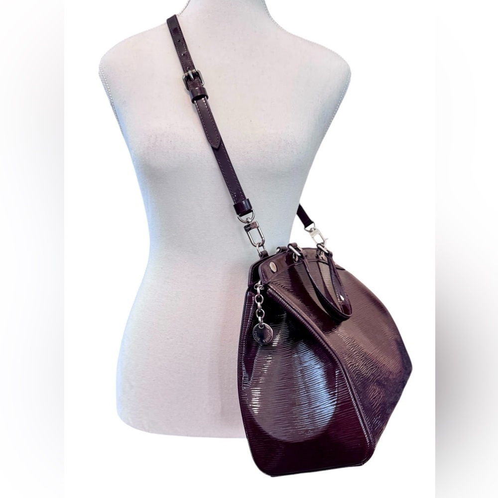 Auth. Louis Vuitton 2011 Bordeaux Electric Epi Brea MM Bag (COA) - Picture 5 of 16